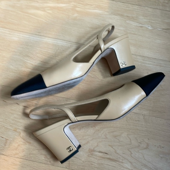 Chanel classic slingback - Worn once Excellent condition - Picture 2 of 8